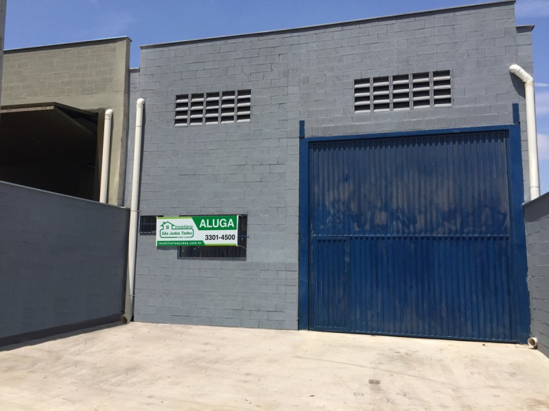 BARRACÃO BAIRRO VERDE