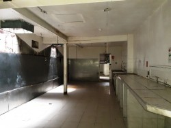 Comerciais-AV. TORQUATO DA SILVA LEITÃO-foto205329