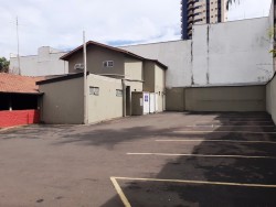 Comerciais-AV. TORQUATO DA SILVA LEITÃO-foto205316