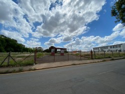 Comerciais-BOSQUE DA ÁGUA BRANCA-foto207854