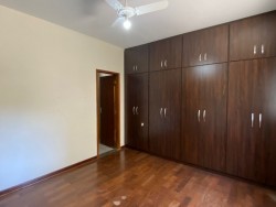 Apartamentos-ED. PORTAL DO GUARUJÁ-foto221948