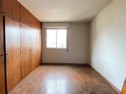 Apartamentos-ED. COMENDADOR OSWALDO MIORI-foto225038