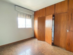 Apartamentos-ED. COMENDADOR OSWALDO MIORI-foto225032