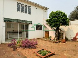 Comerciais-AV. TORQUATO DA SILVA LEITÃO-foto261756