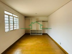 Comerciais-AV. TORQUATO DA SILVA LEITÃO-foto261751
