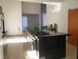 Casas-CONDOMÍNIO DAMHA-foto232076