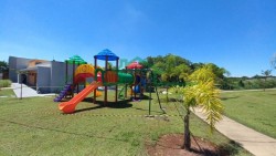 Terrenos e Chácaras-CONDOMÍNIO DAMHA II-foto243133