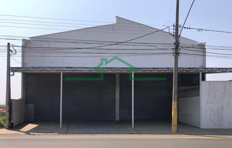 BARRACÃO ÁGUA BRANCA