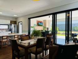 Casas-CONDOMÍNIO DAMHA-foto272779