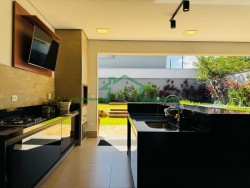 Casas-CONDOMÍNIO DAMHA-foto272787