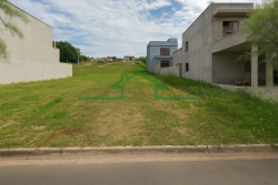 Terrenos e Chácaras-CONDOMÍNIO RESIDENCIAL CANADÁ-foto275297