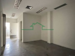 Comerciais-AV. CARLOS BOTELHO-foto277397