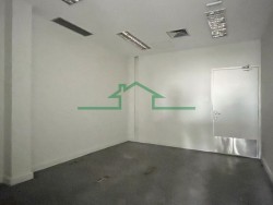 Comerciais-AV. CARLOS BOTELHO-foto277399