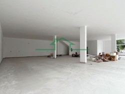 Comerciais-SALÃO AV. ANTONIA PAZZINATO STURION-foto278813