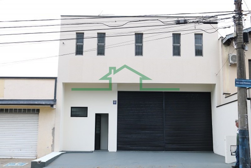 BARRACÃO AV. RIO DAS PEDRAS